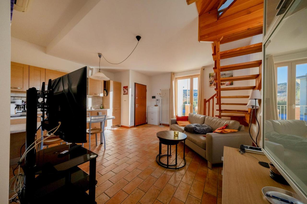 Apartmentsgarda - Rosa Chiare Bardolino Bagian luar foto