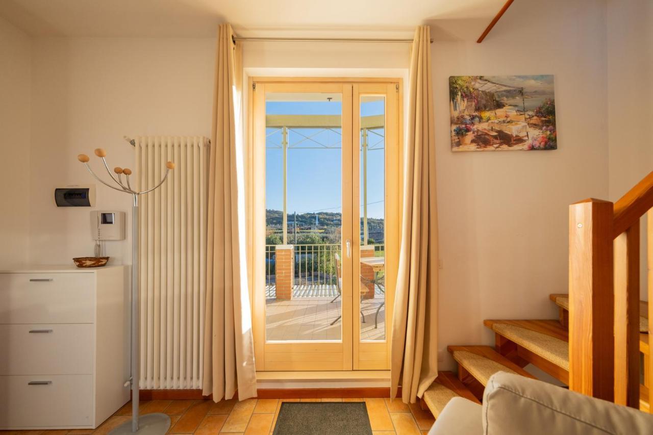 Apartmentsgarda - Rosa Chiare Bardolino Bagian luar foto