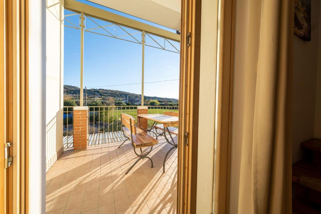 Apartmentsgarda - Rosa Chiare Bardolino Bagian luar foto