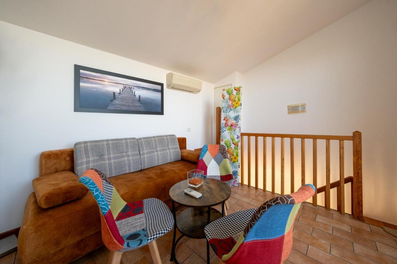 Apartmentsgarda - Rosa Chiare Bardolino Bagian luar foto